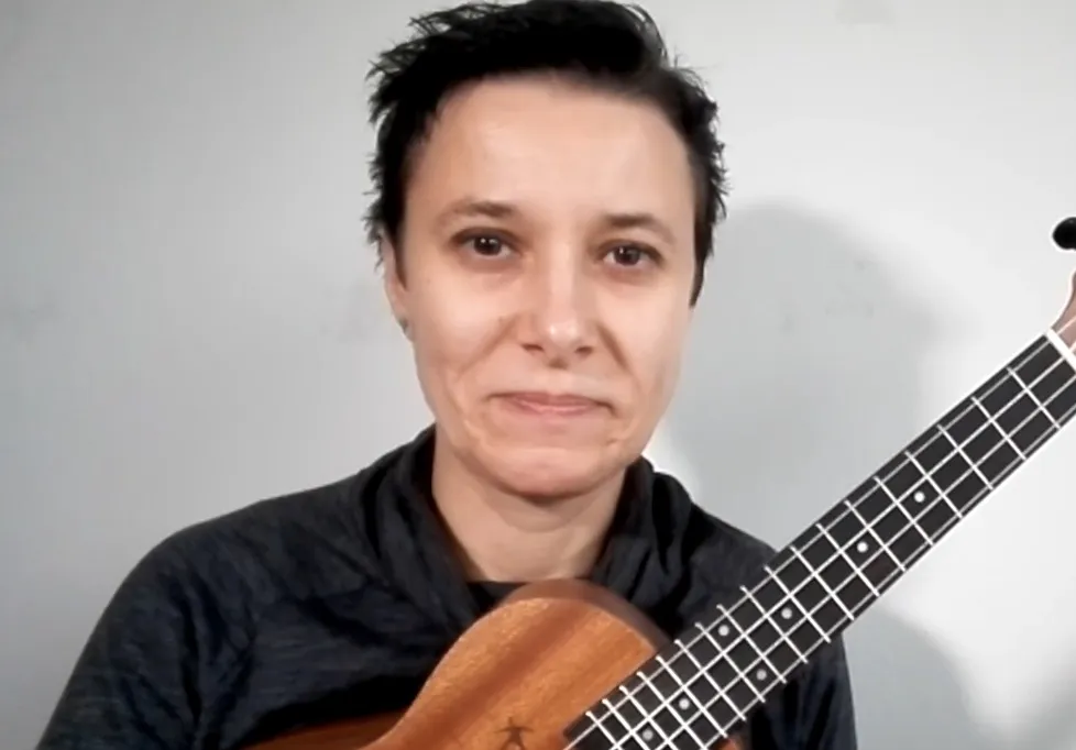 Ukázka z online kurzu hry na ukulele Evy Hosnedlové