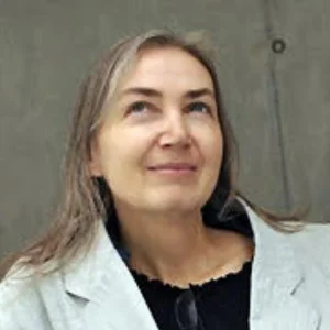 Milada Karez, lektorka online kurzu Lidové písničky na klavír, kytaru a ukulele