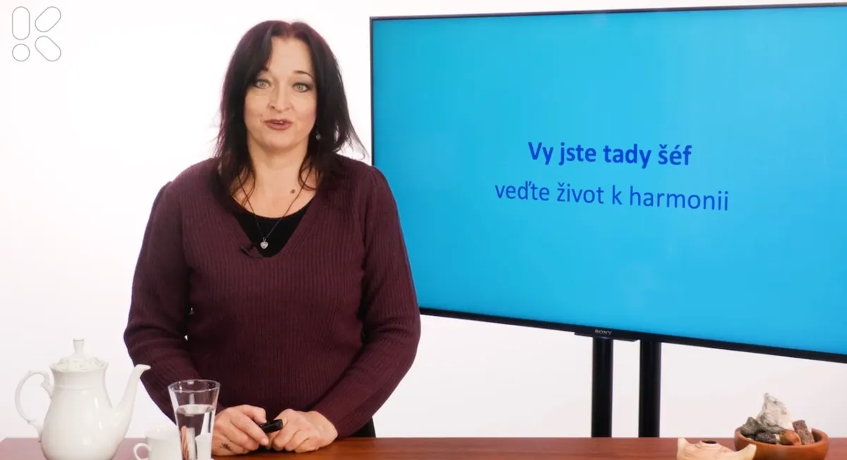 Lucie Fiona Šternerová: online kurz Jak vést svůj život k souladu a štěstí