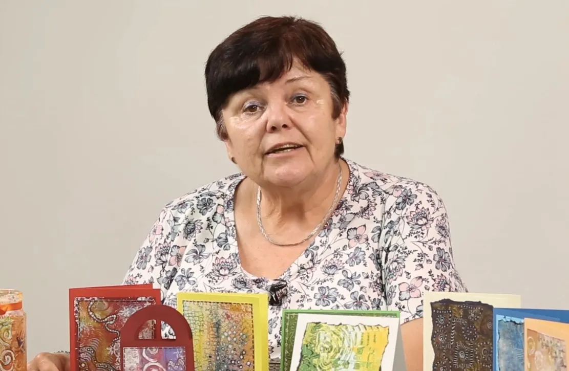 Tvoříme s Gelli plate, ukázka barevného otisku z online kurzu Jany Školaudyové