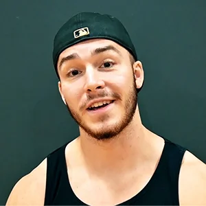 Dominik Minařík, trenér a lektor online kurzu Trénuj doma